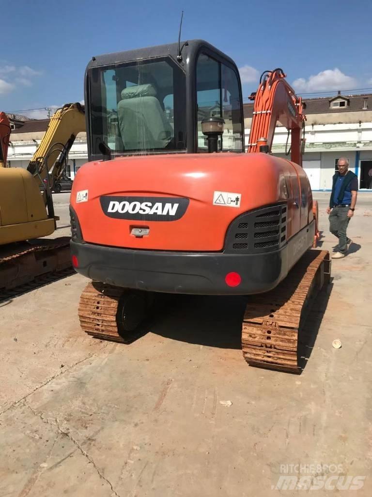 Doosan DX 60 Koparki gąsienicowe