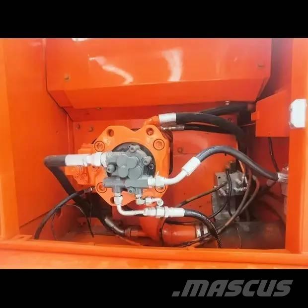 Doosan DX 225 LC Koparki gąsienicowe