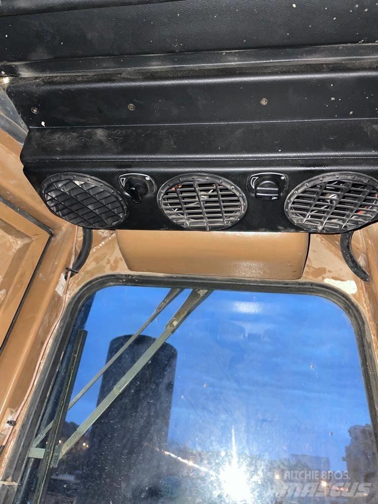 CAT D 10 Spycharki gąsienicowe