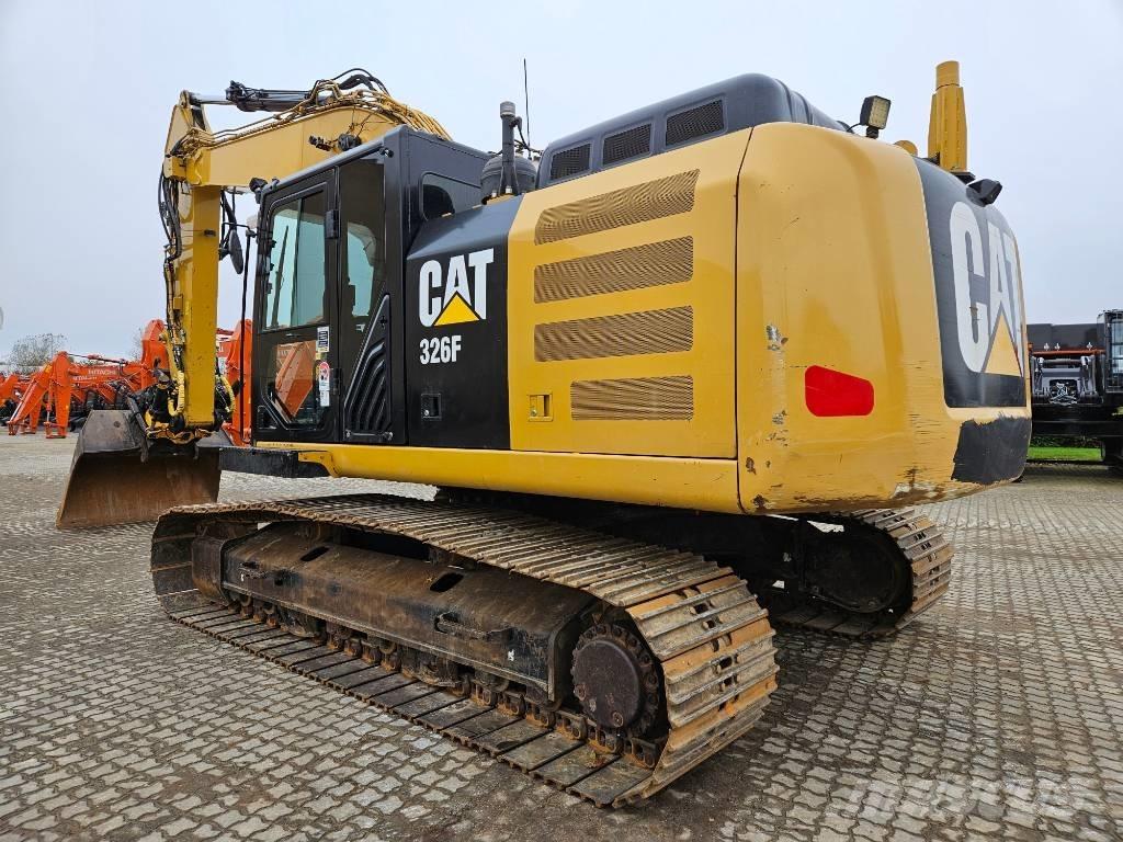 CAT 326 F L Koparki gąsienicowe