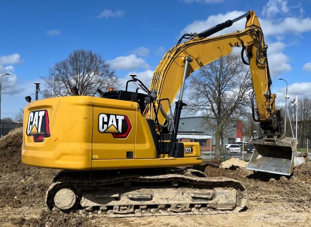 CAT 320 Koparki gąsienicowe