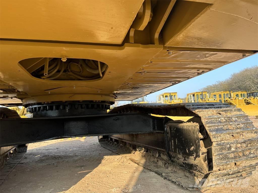 CAT 325 C Koparki gąsienicowe