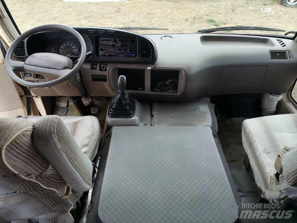 Toyota Coaster Autobusy międzymiastowe