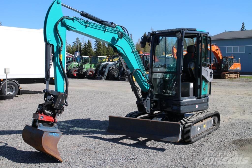 Sunward SWE35UF Minikoparki