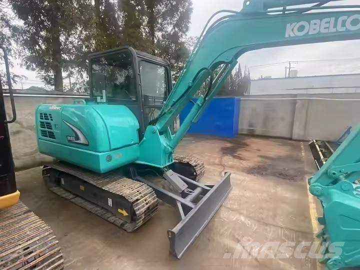 Kobelco SK 60 Koparki gąsienicowe
