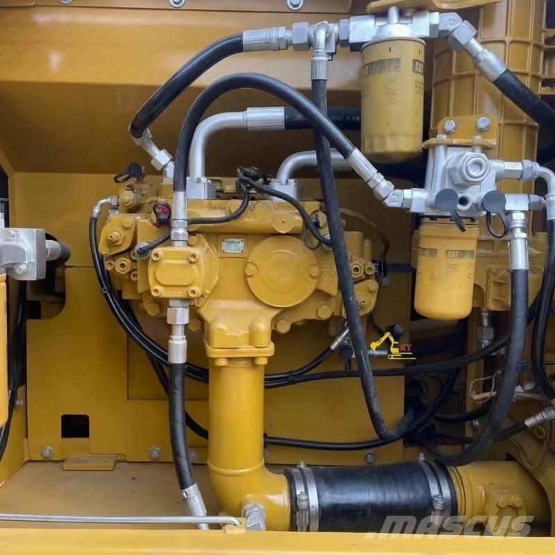 CAT 324 D Koparki gąsienicowe