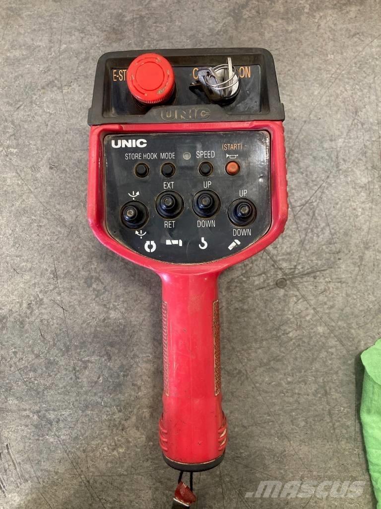 Unic URW-295 Mini dźwigi