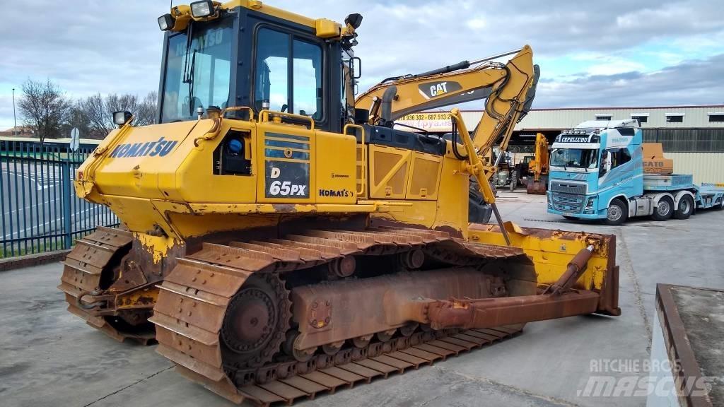 Komatsu D65PX-18 Spycharki gąsienicowe