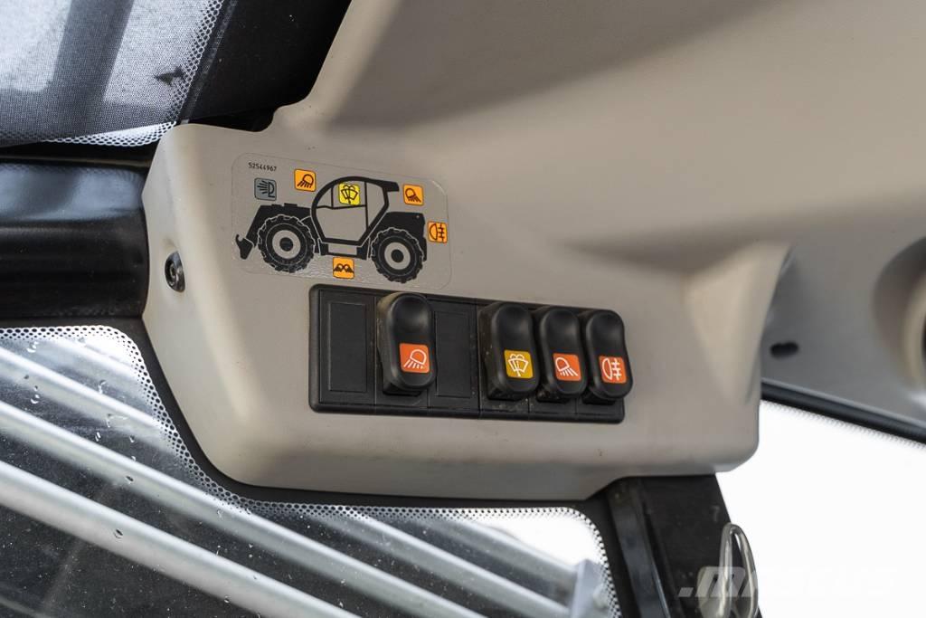Manitou MLT 635-140V Ładowarki rolnicze