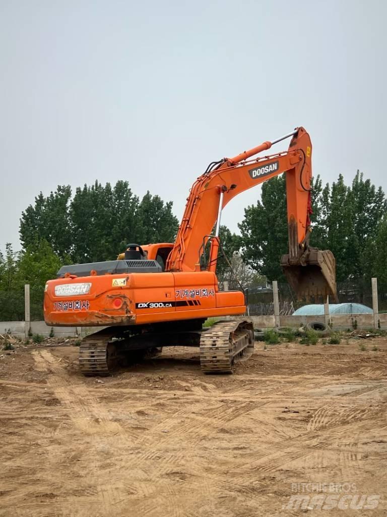 Doosan DX300LCA Koparki gąsienicowe
