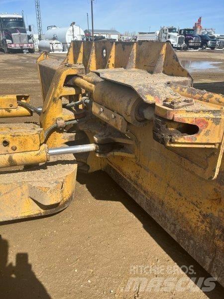 CAT D 6 N LGP Spycharki gąsienicowe