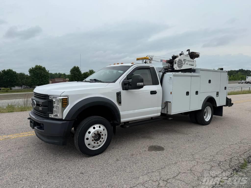 Ford F 550 Pick-upy / Pojazdy z otwieranymi burtami