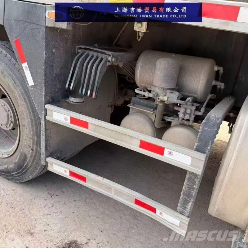 Sany stc800E5 Żurawie szosowo-terenowe