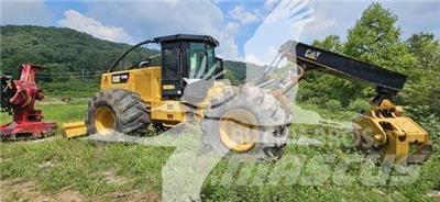CAT 545D Skidery