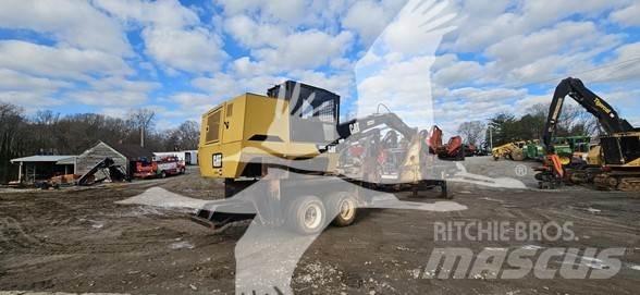 CAT 559C Ładowarki typu "knuckleboom"
