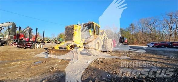 Tigercat 620E Skidery