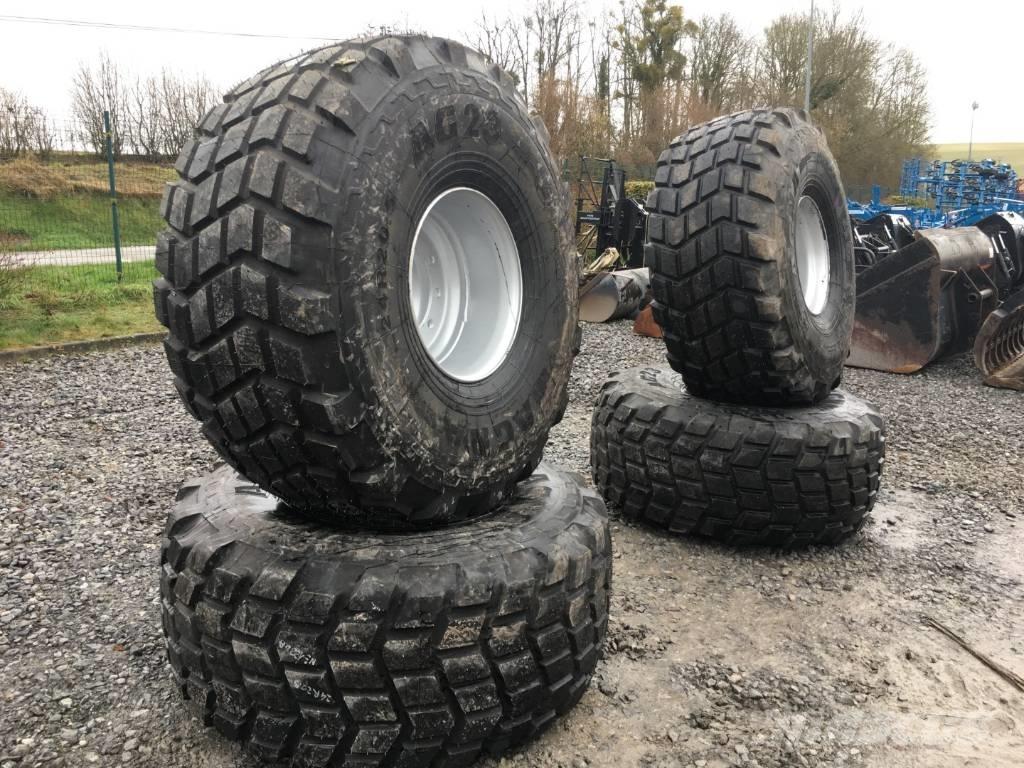  MAGNA TYRES 24R20.5 Opony, koła i felgi
