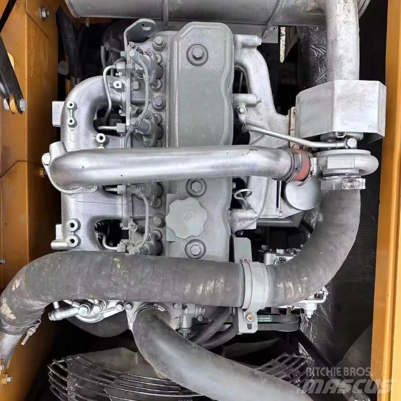 Sany SY 135 Koparki gąsienicowe