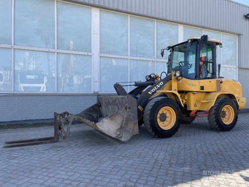 Volvo L 30 G     2018     CE Ładowarki kołowe