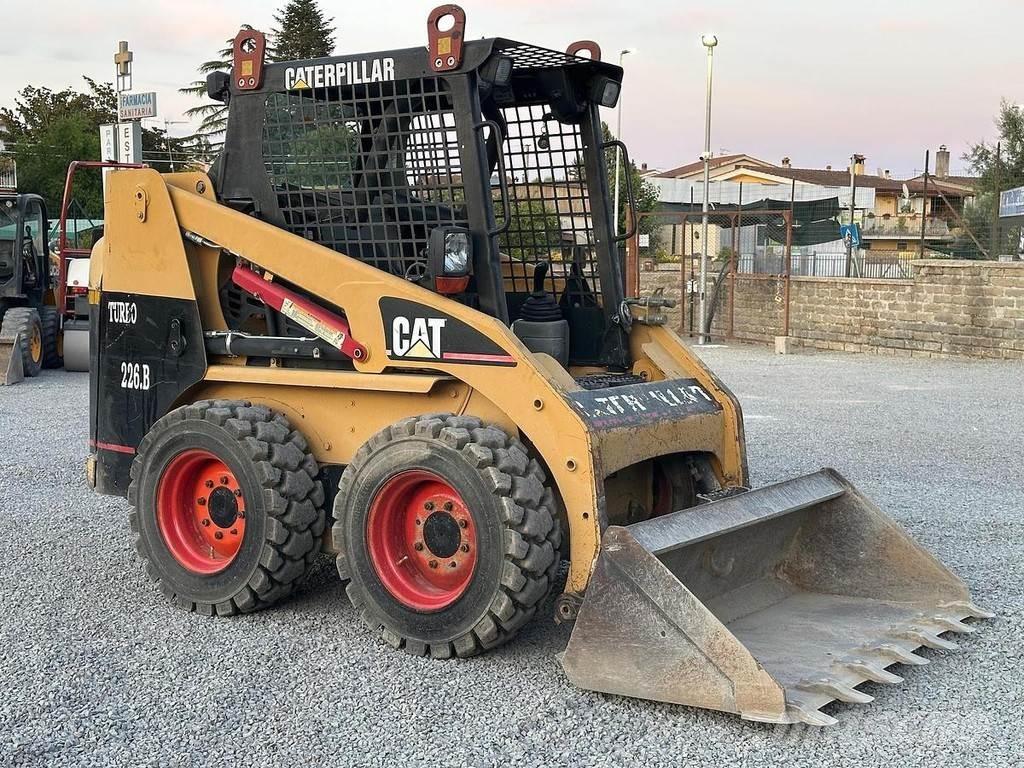 CAT 226BHF Miniładowarki
