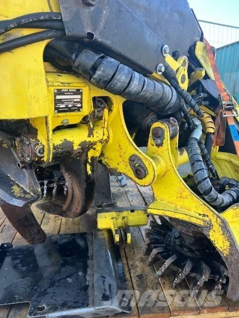 John Deere H414 Harwestery