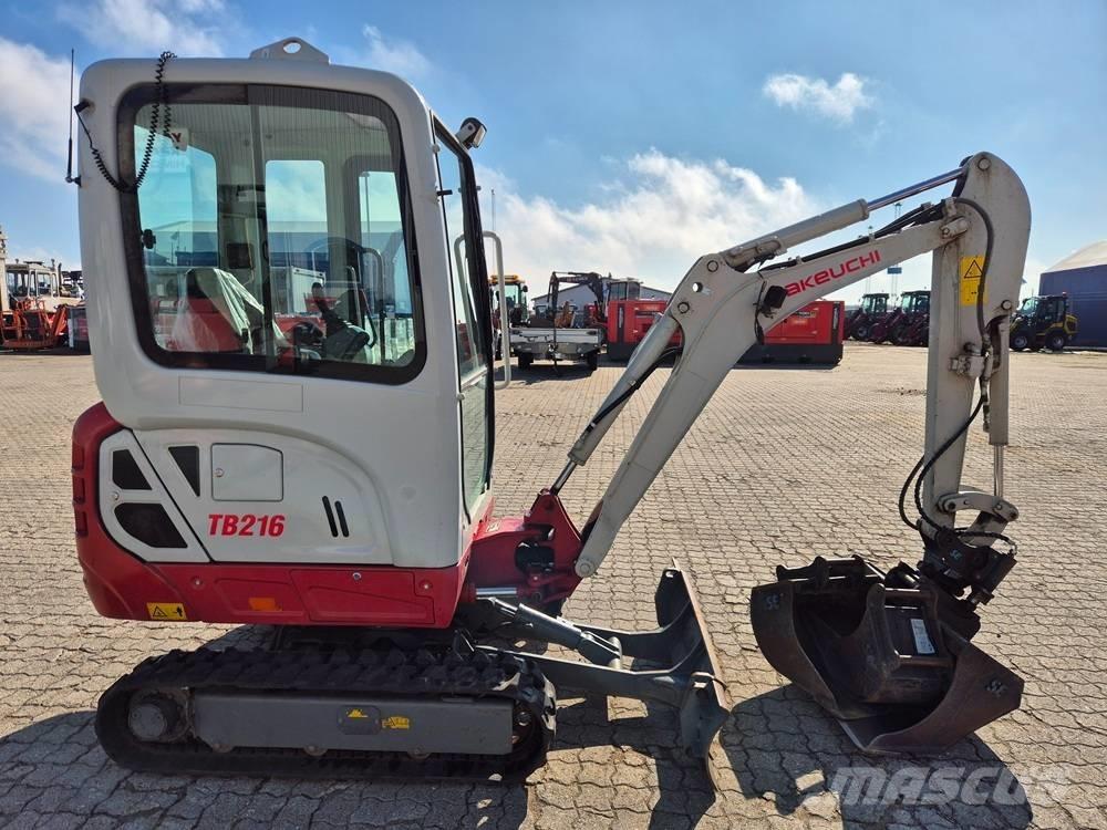 Takeuchi TB 216 Minikoparki