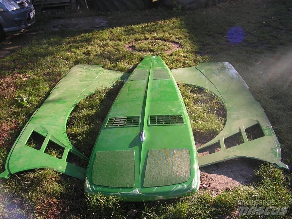 John Deere 8230 Rama i zawieszenie