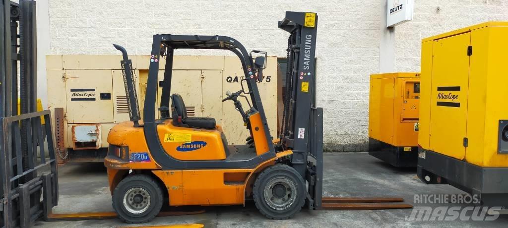 Samsung SF 20 D Wózki Diesla