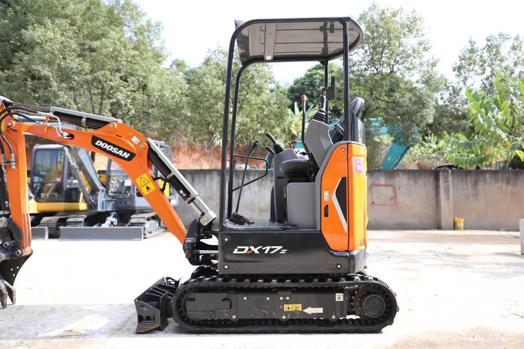 Doosan DX 17 Koparki gąsienicowe