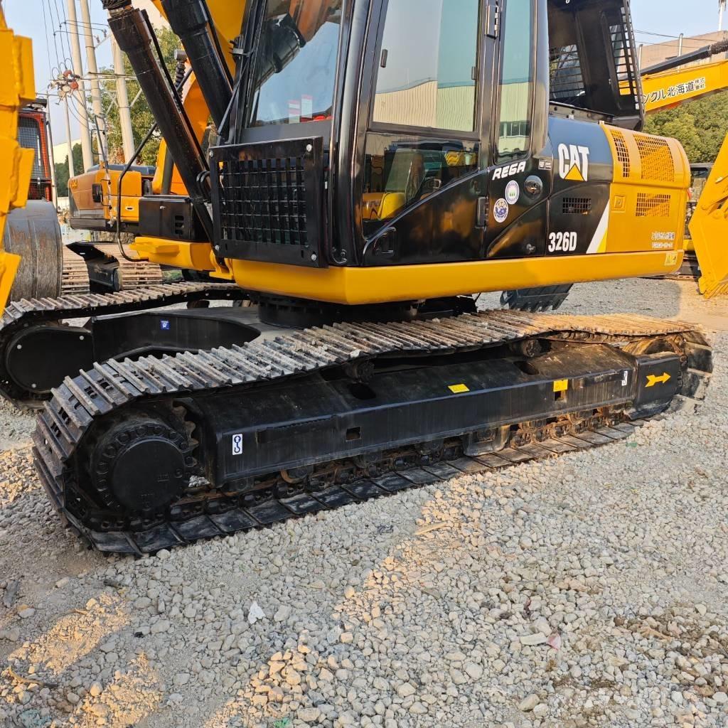 CAT 326D Koparki gąsienicowe
