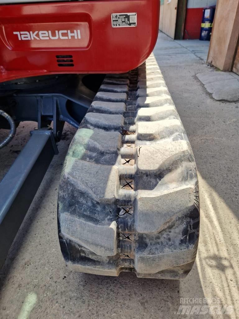 Takeuchi TB 260 Minikoparki