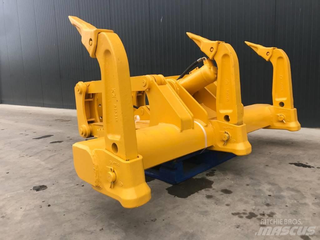 Komatsu D61 Spulchniarki