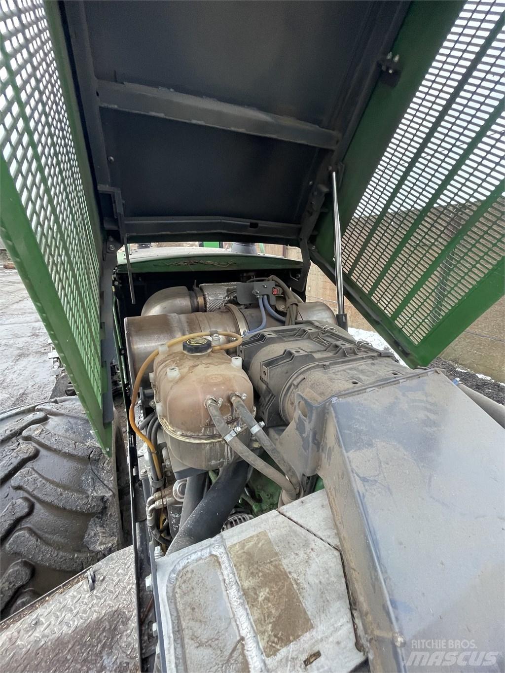 John Deere 1070 G Harwestery
