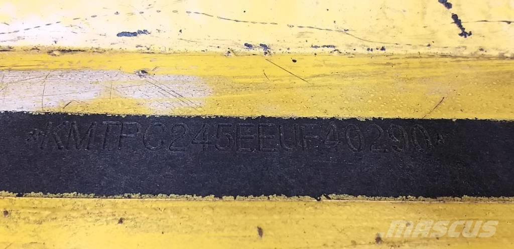 Komatsu PC 138 US-10 Koparki gąsienicowe