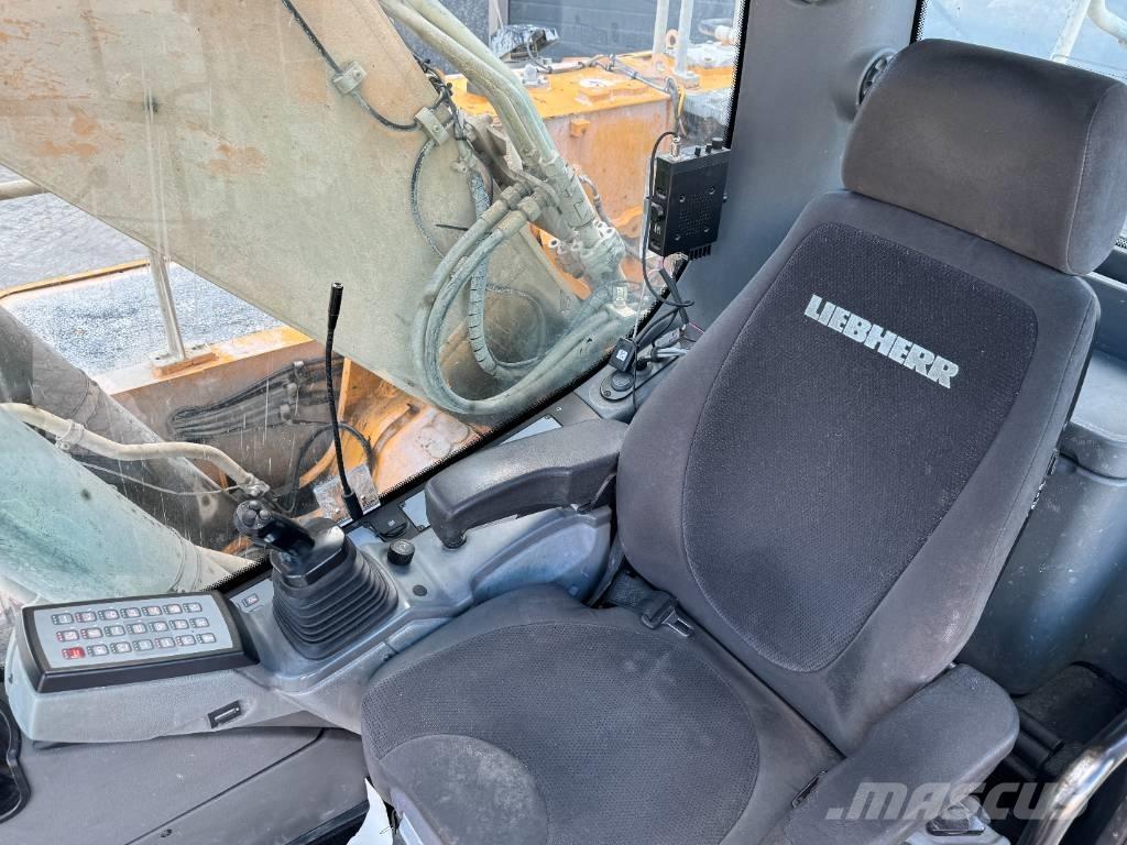 Liebherr R 926 LC Koparki gąsienicowe