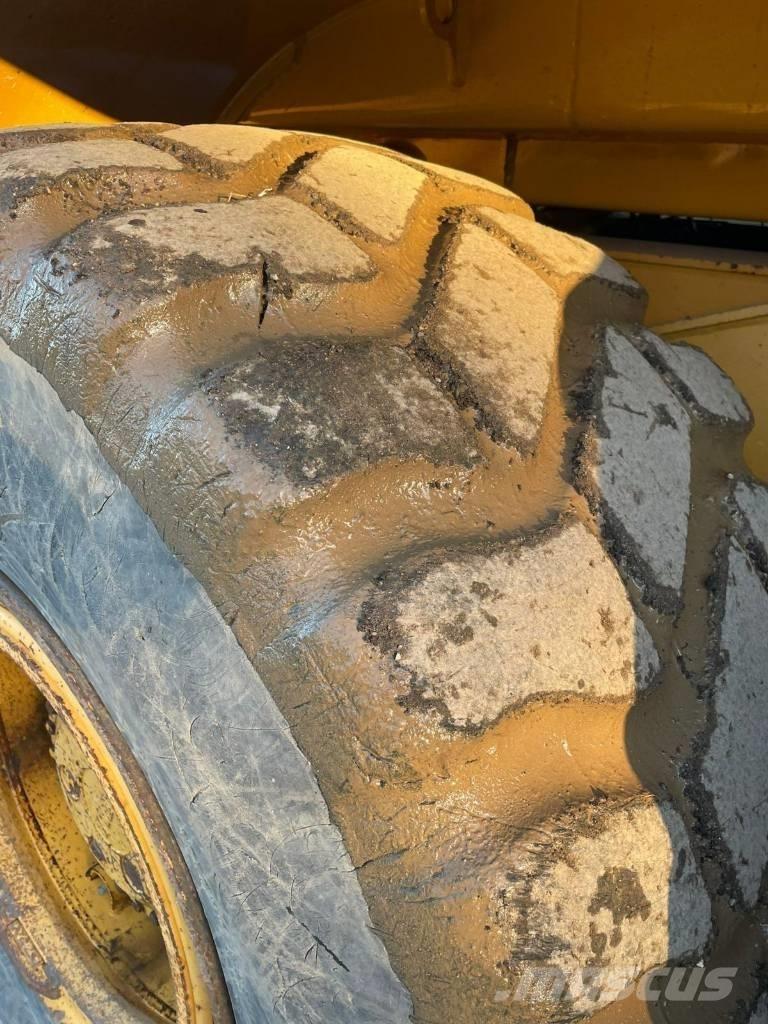 Bell B 30 E Wozidła przegubowe
