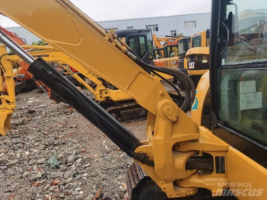 CAT 303.5E Minikoparki