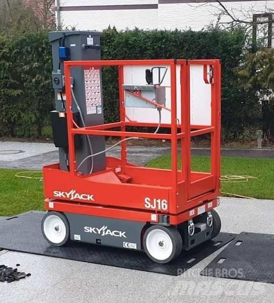 SkyJack SJ16 Podnośniki nożycowe