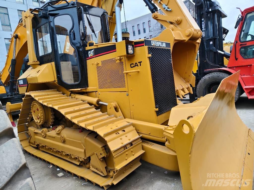 CAT D 5 M Spycharki gąsienicowe