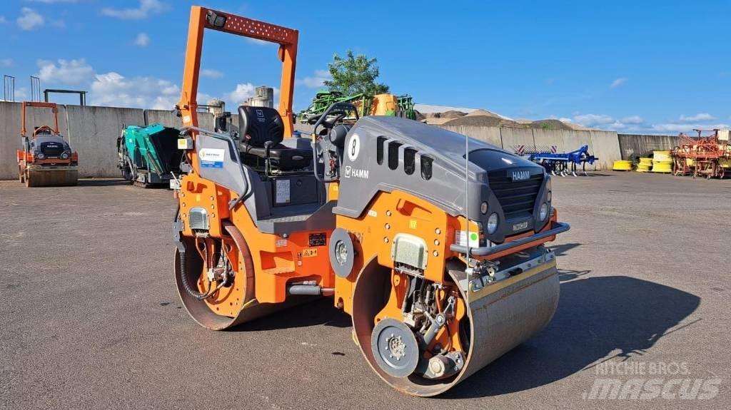 Hamm HD 13i VV Walce dwubębnowe