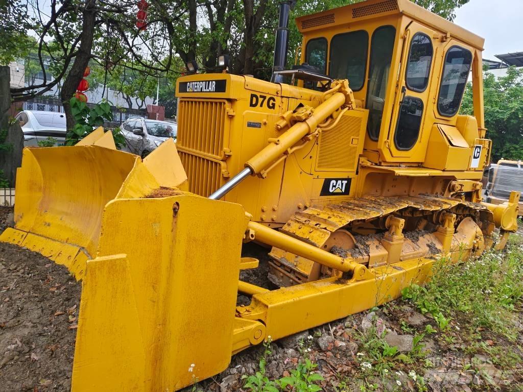 CAT D 7 G Spycharki gąsienicowe
