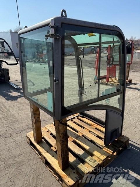 Volvo EC15 C CAB Kabiny i wnętrze