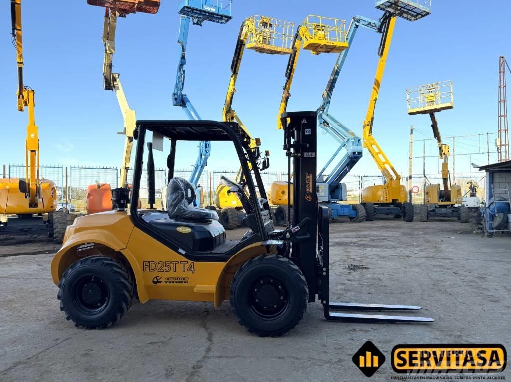 EUROYEN FD25TT4 Wózki Diesla
