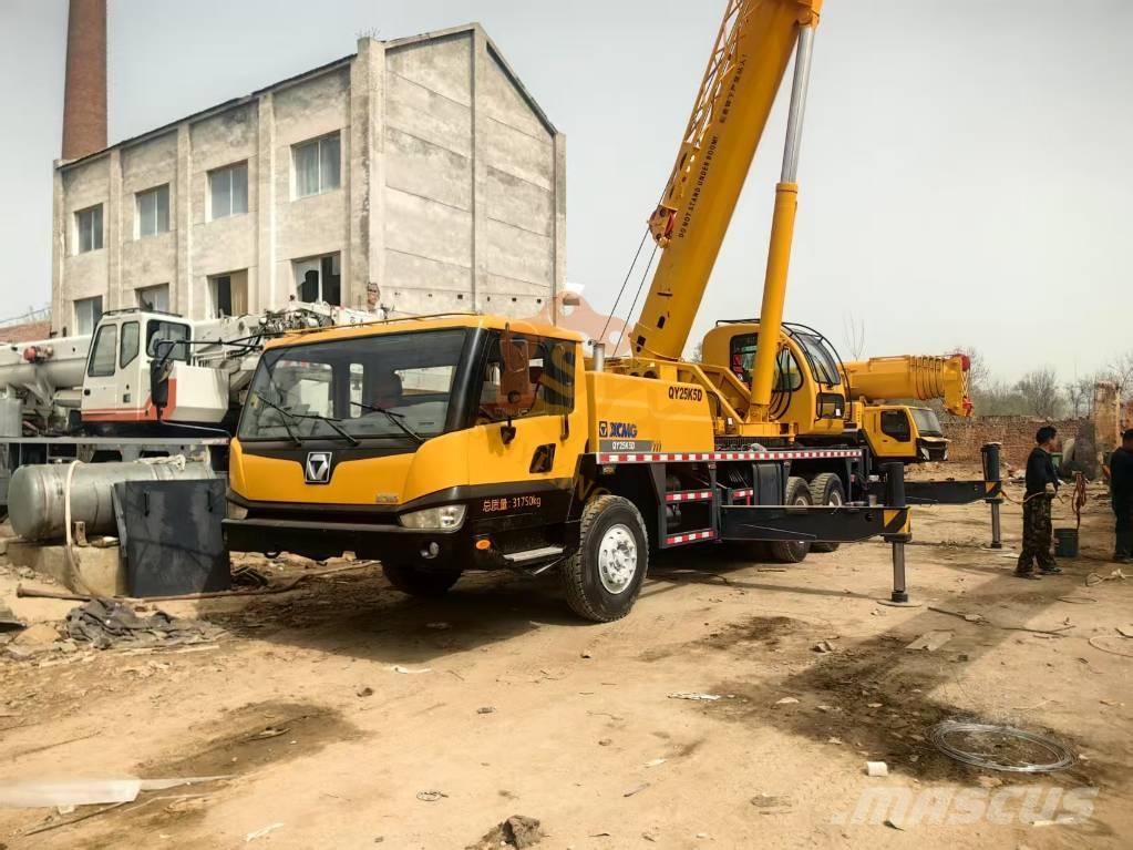 XCMG QY25K5D_1 Żurawie szosowo-terenowe