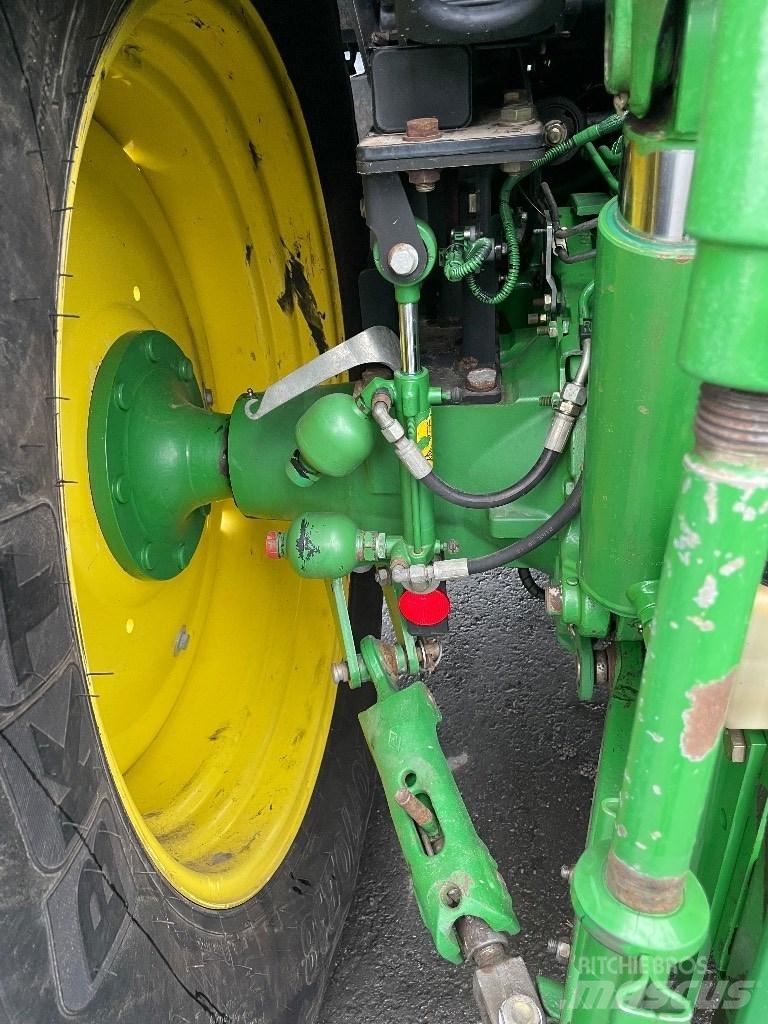 John Deere 6125R Ciągniki rolnicze