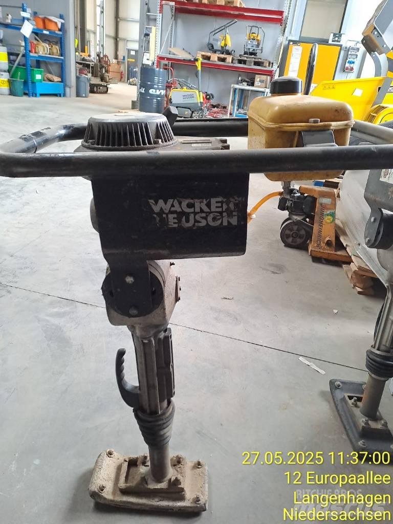 Wacker Neuson BS30 Ubijaki