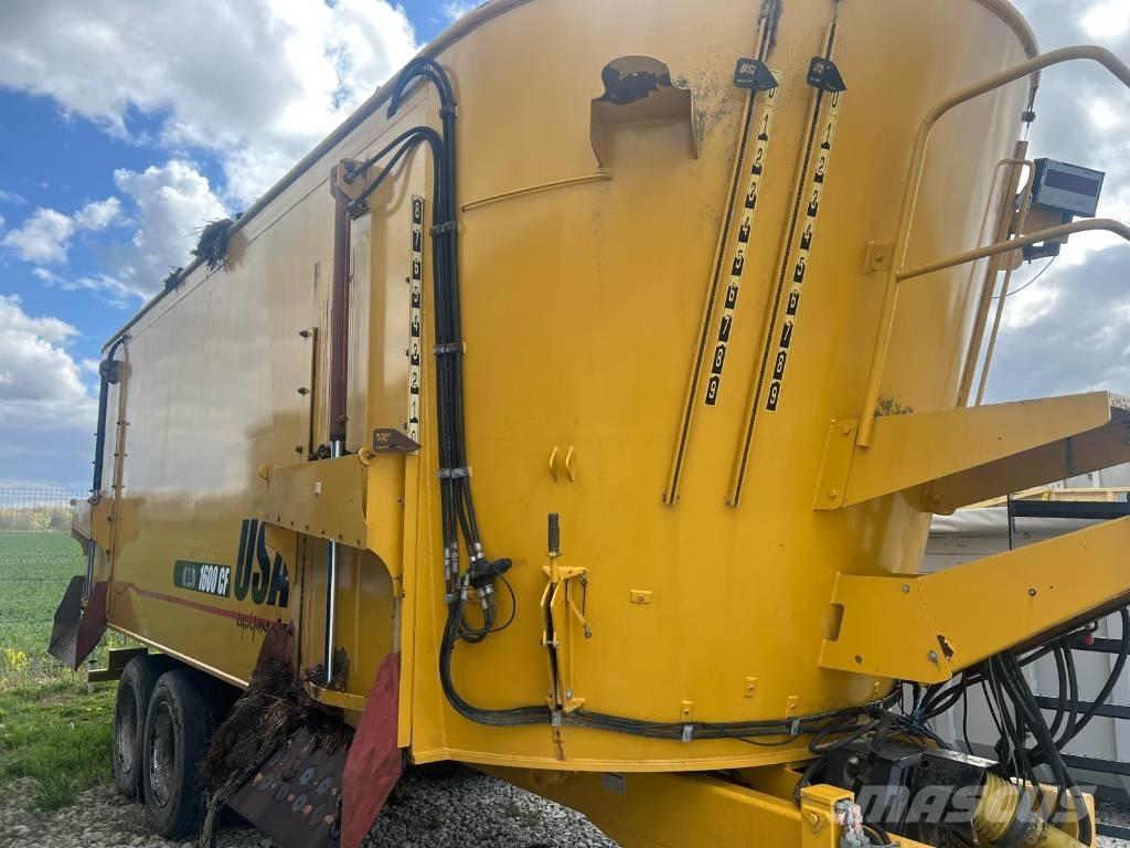 Peecon 1600 CF Wozy paszowe
