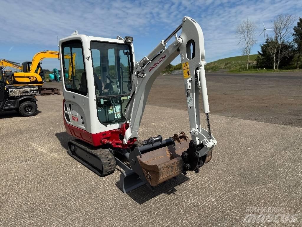 Takeuchi TB 216 Minikoparki