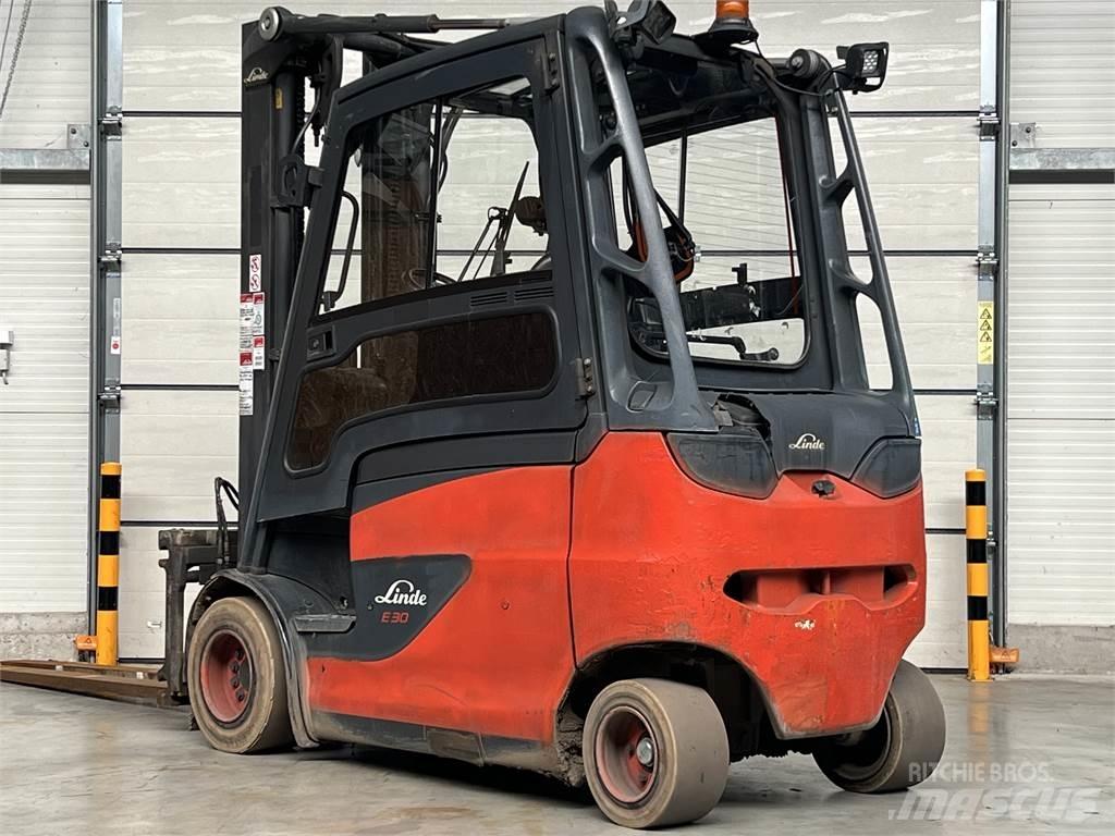 Linde E30/600HL Wózki elektryczne