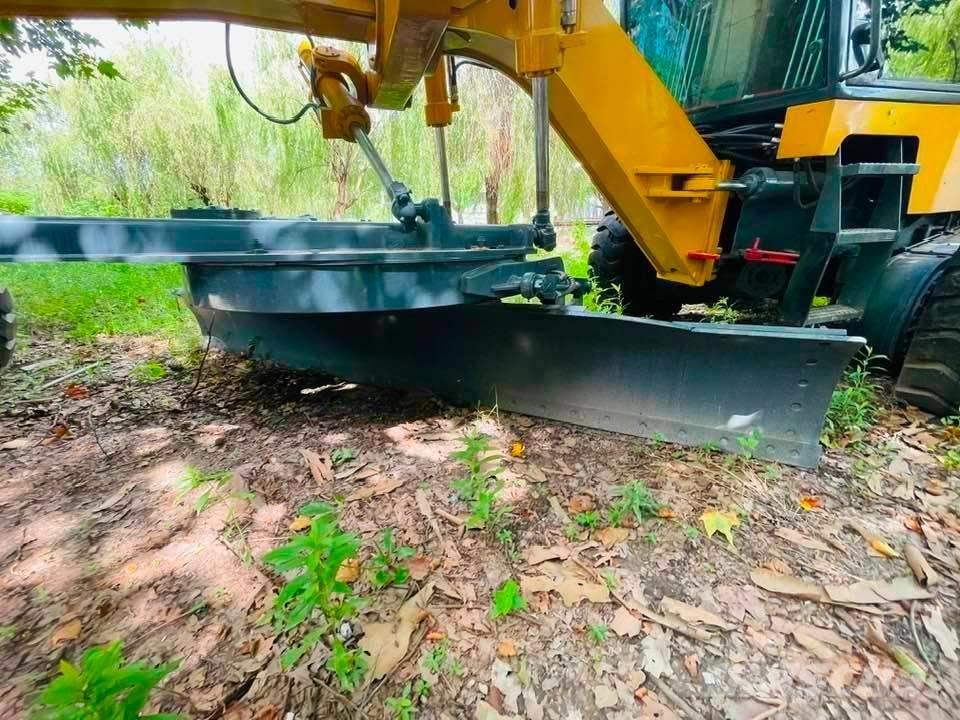 XCMG GR1803 Równiarki